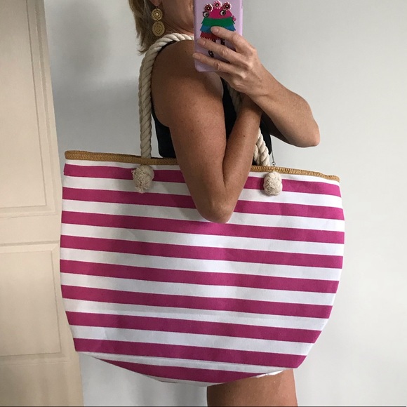 🌻1 LEFT🌻Jumbo Stripe Beach Tote - Picture 2 of 7